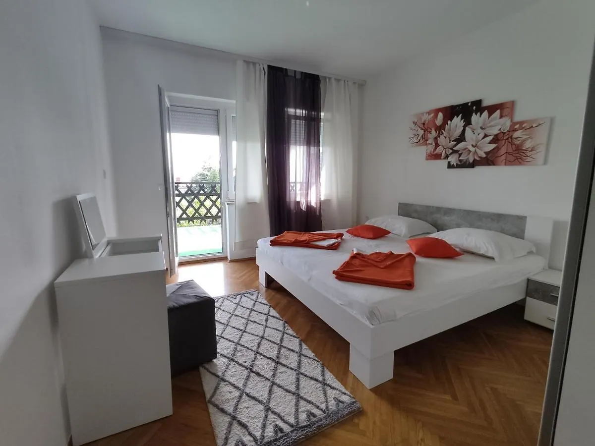 Apartment Teresa With Big Terrace Dramalj Crikvenica